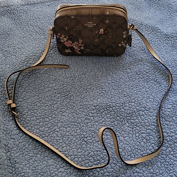 Coach crossbody bag - Picture 1 of 9